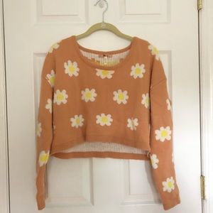 CROPPED FLOWER SWEATER